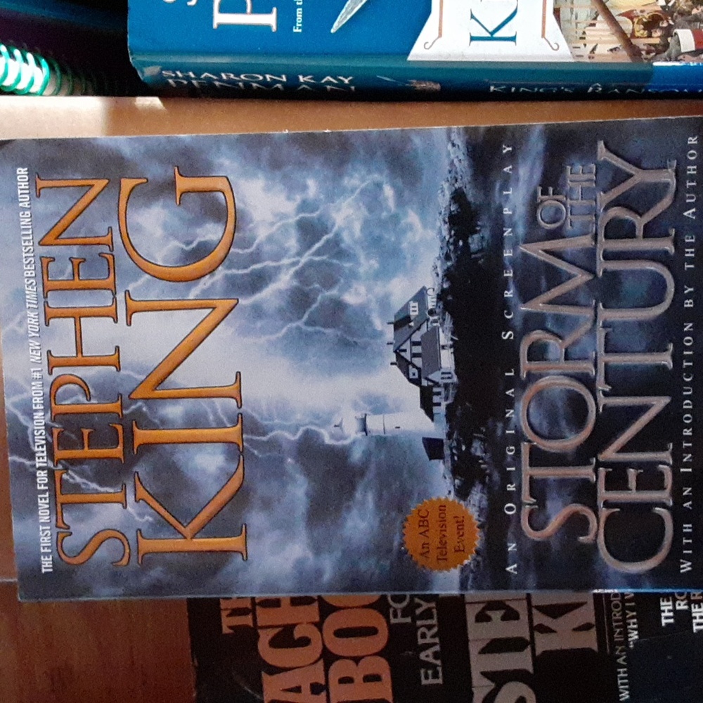 Stephen King Storm of the Century paperback